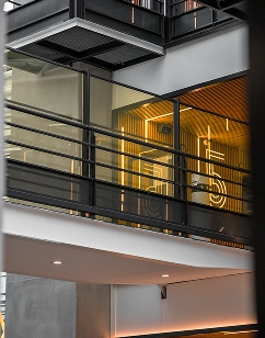 الحديد والاستيل